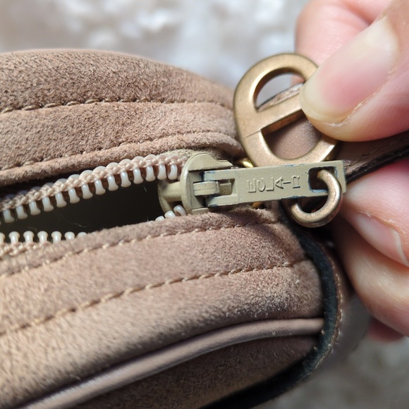 Dior Tan and Gold Accent Bag - Picture 15 of 17